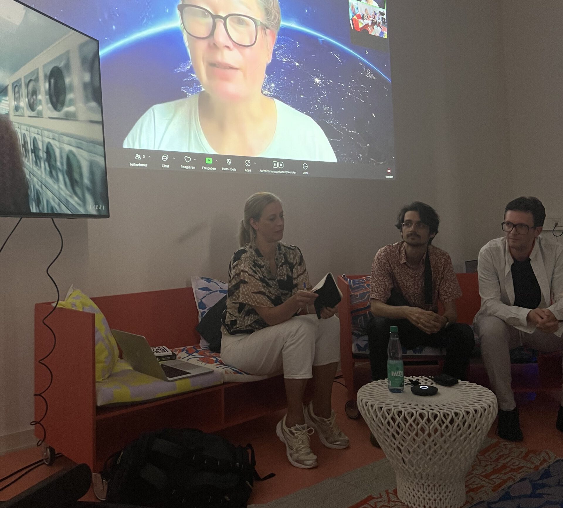 DLC Art Lab